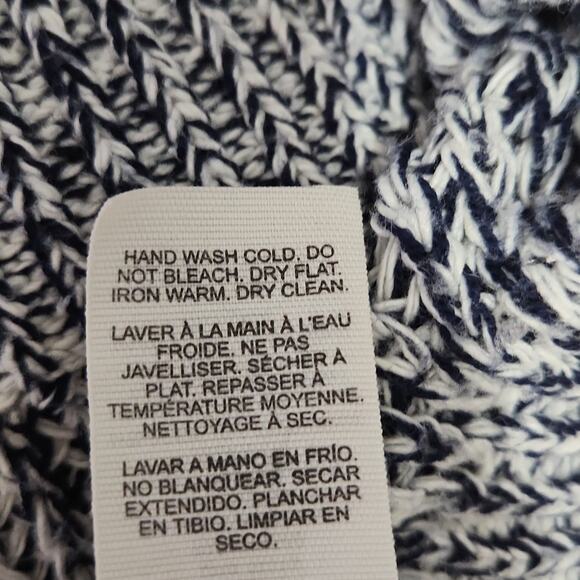 Garage Women's Wide Neck Long Sleeve Knit Blue & White Ambre Sweater Size M-L - Picture 8 of 9